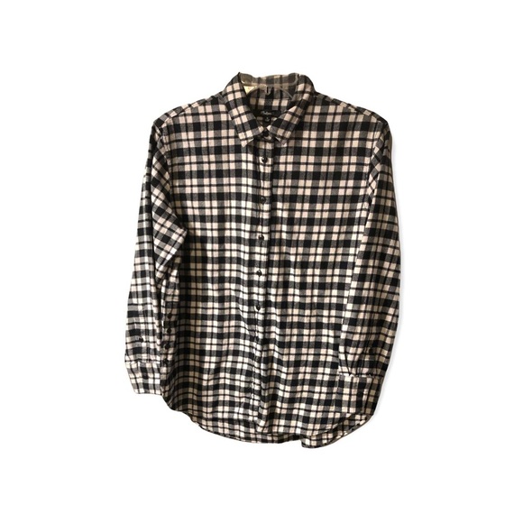 Madewell Tops - Madewell black and white flannel with side buttons.